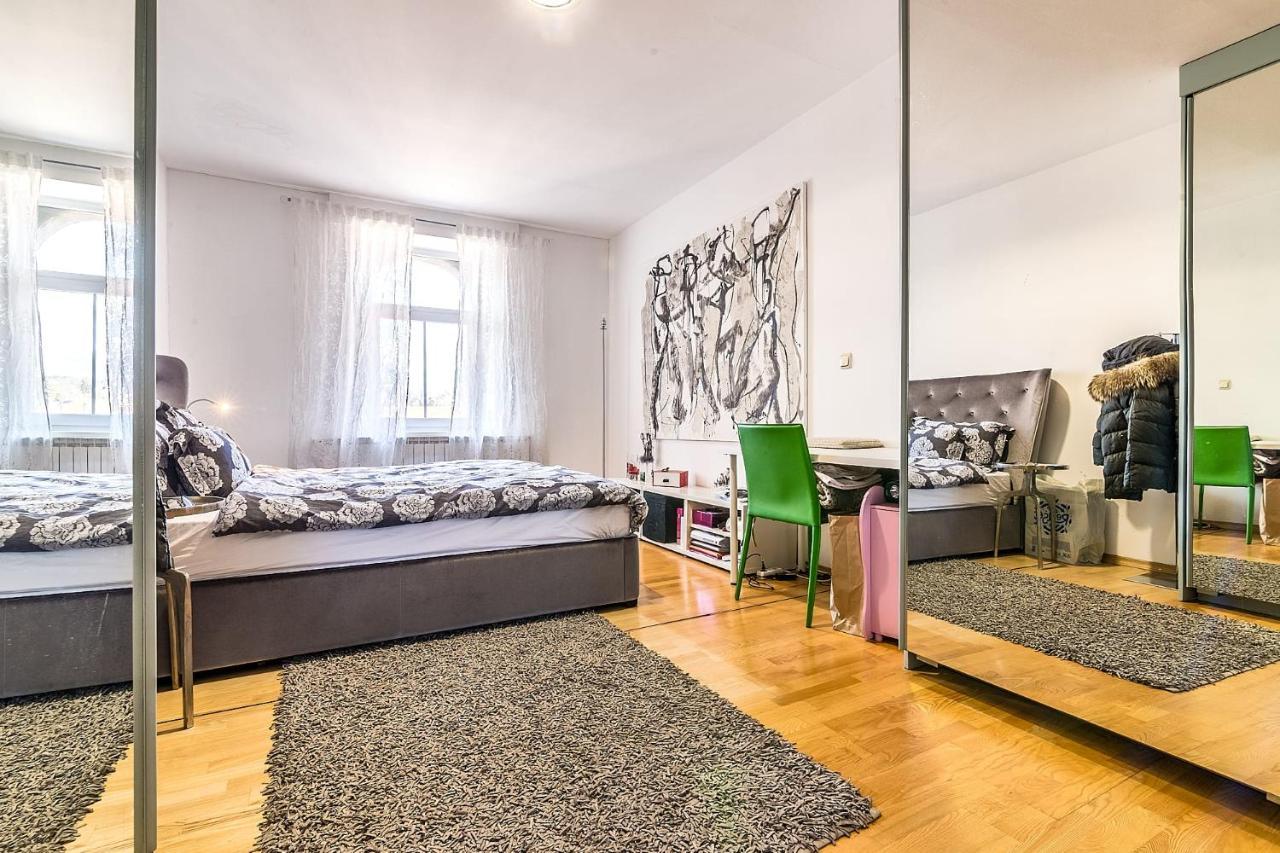 Modern City-centre Penthouse With Spectacular Views / 135sqm Apartma